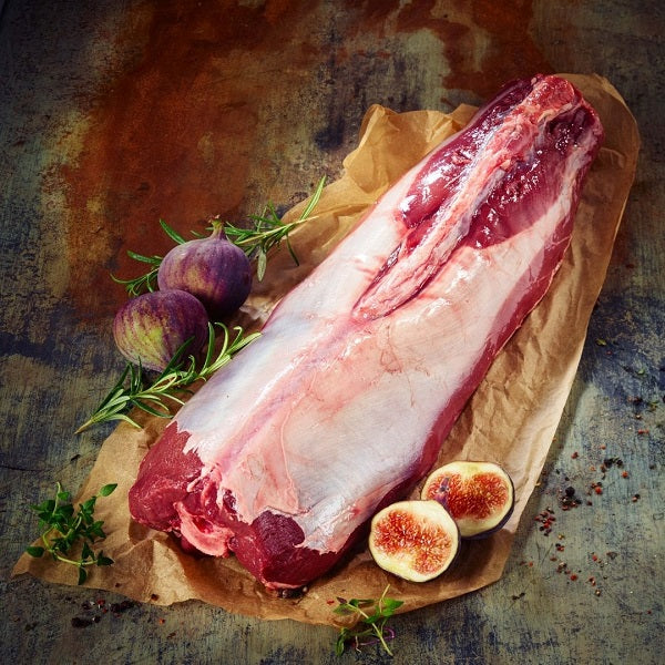 Rehrücken mit Knochen